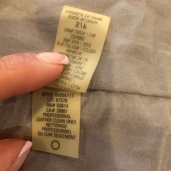 Elie Tahari Women's Gray Ruffled Leather Jacket Size Small Petite - Picture 10 of 10